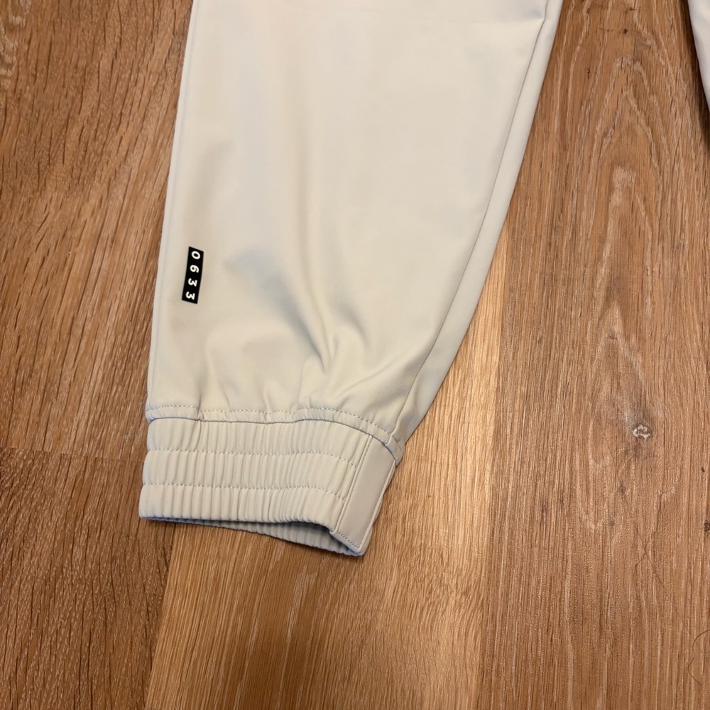 Three Nails Light Gray Joggers Mens Large Performance Stretch Christian - Picture 3 of 6